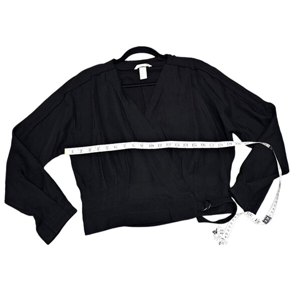 H & M Black Wrap Blouse Women's Size 4 V-Neck Long Sleeve - Picture 14 of 15